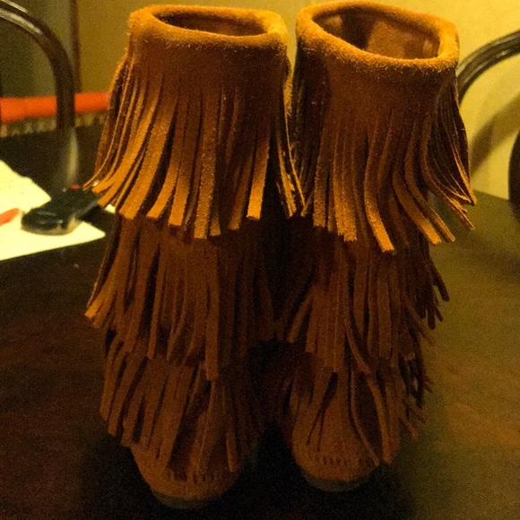 Boots - Picture 2 of 4